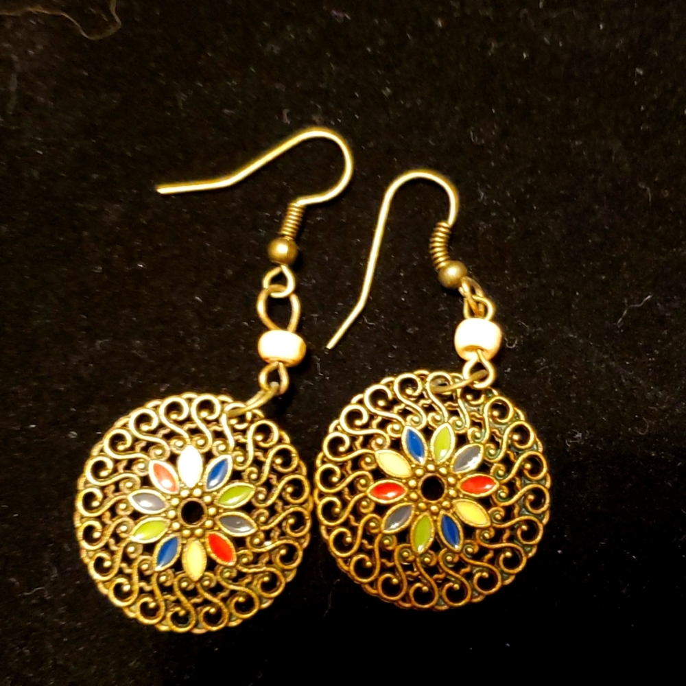 Colorful earrings for Spring